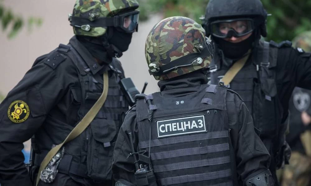 Ρωσία: Οι αρχές πέρασαν χειροπέδες σε τέσσερις υποστηρικτές του ISIS